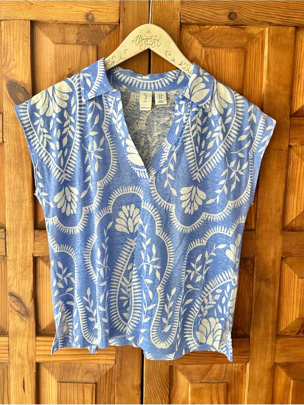 NWOT Joie Linen Blue and White Floral Print Sleeveless Top, MEDIUM